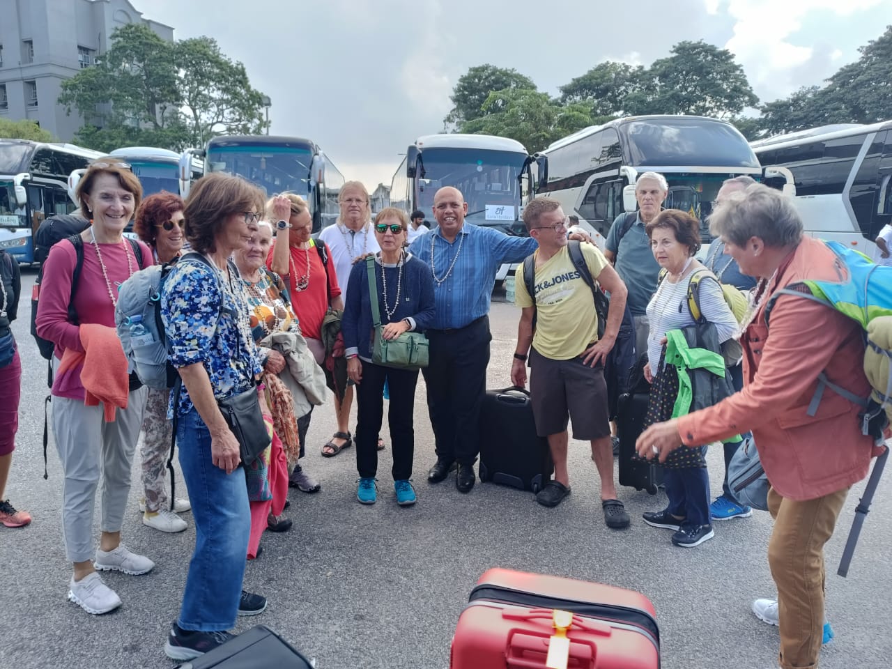 Grand Tour - image 8